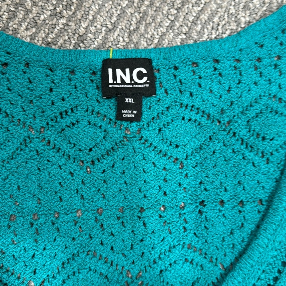 NWT     I.N.C Teal Sleeveless Crochet tank top - Picture 3 of 4